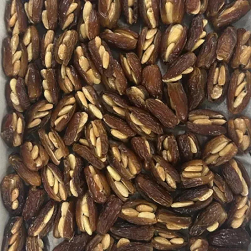 GEFÜLLTE DATTEL MIT ** BLANCHIERTER MANDEL ** - 3,5KG