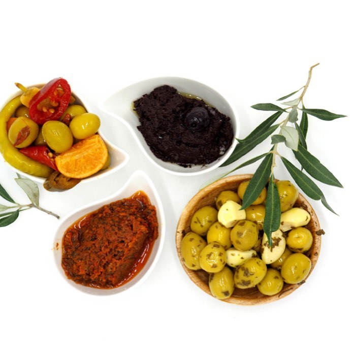 Notre gamme d’olives et tapenades façonnés en France. 🇫🇷 E…