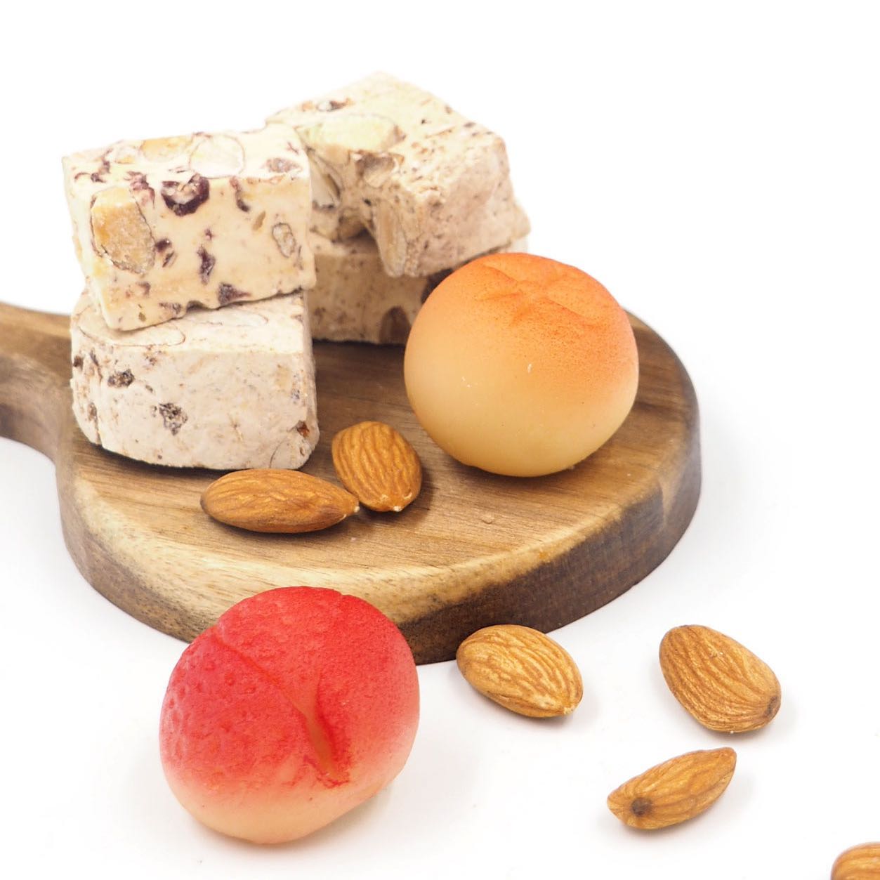 🎄Découvrez nos produits festifs : pâtes d’amande, pâtes …